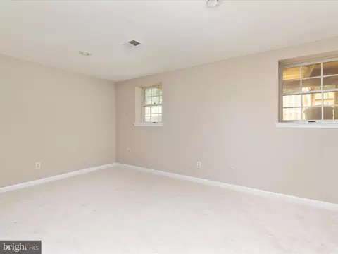 7819 Sabre Ct, Manassas, VA 20109 photo 21