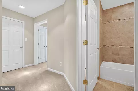 Entry Way - 3189 Tulip Tree Pl, Dumfries, VA 22026 photo 16 of 20