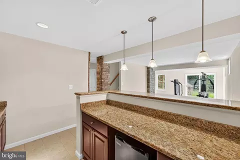 Entry Way - 3189 Tulip Tree Pl, Dumfries, VA 22026 photo 15 of 20