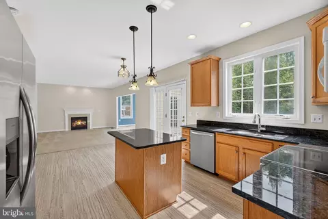Kitchen - 3189 Tulip Tree Pl, Dumfries, VA 22026 photo 1 of 7
