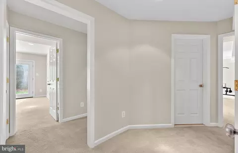 Entry Way - 3189 Tulip Tree Pl, Dumfries, VA 22026 photo 17 of 20