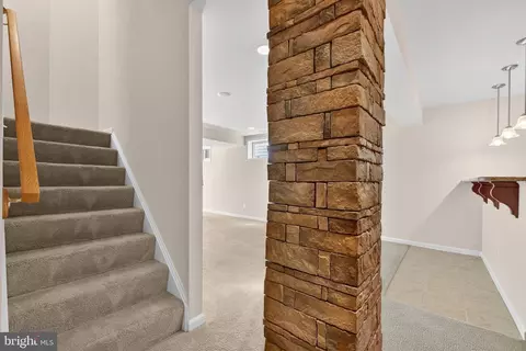 Entry Way - 3189 Tulip Tree Pl, Dumfries, VA 22026 photo 13 of 20