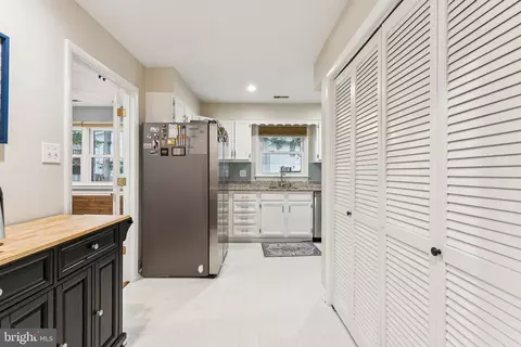 15721 Singletree Ln, Dumfries, VA 22025 photo 9