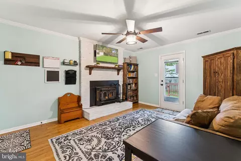 15721 Singletree Ln, Dumfries, VA 22025 photo 12