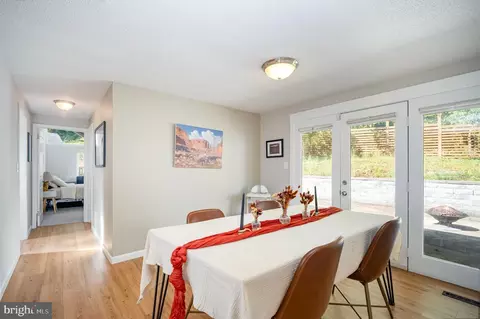 18322 Sharon Rd, Triangle, VA 22172 photo 19