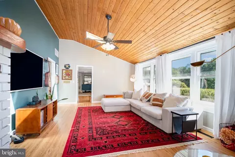18322 Sharon Rd, Triangle, VA 22172 photo 15