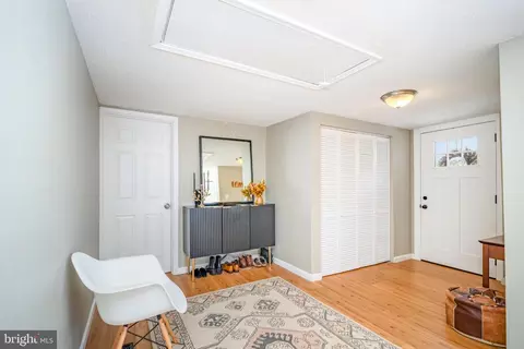 18322 Sharon Rd, Triangle, VA 22172 photo 10