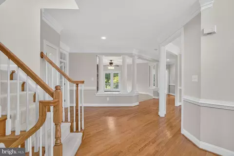 Entry Way - 8178 Snead Loop, Gainesville, VA 20155 photo 2 of 5