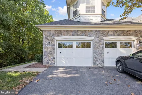 14000 Greendale Dr, Woodbridge, VA 22191