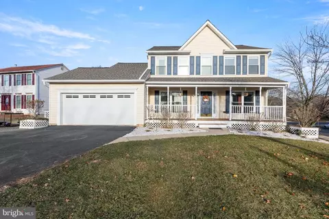 5710 Rhode Island Dr, Woodbridge, VA 22193