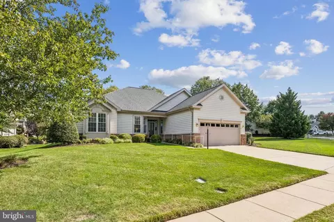 14015 Breeders Cup Dr, Gainesville, VA 20155