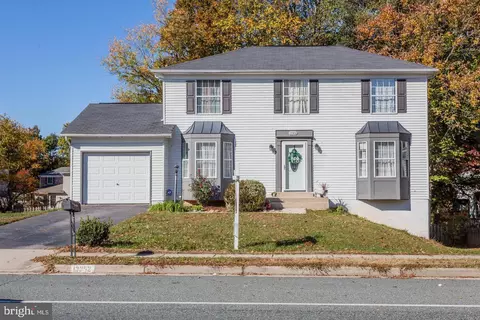13352 Smoketown Rd, Woodbridge, VA 22192