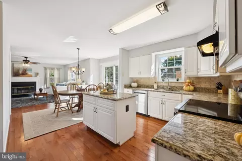 Kitchen - 9579 Manassas Forge Dr, Manassas, VA 20111 photo 1 of 5