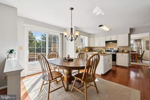 Dining - 9579 Manassas Forge Dr, Manassas, VA 20111 photo 3 of 3