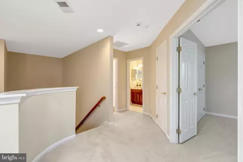 Entry Way - 6524 Box Elder Loop, Gainesville, VA 20155 photo 7 of 8