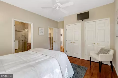 Bedroom - 6524 Box Elder Loop, Gainesville, VA 20155 photo 2 of 7
