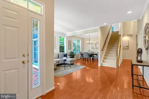 Entry Way - 6524 Box Elder Loop, Gainesville, VA 20155 photo 2 of 8