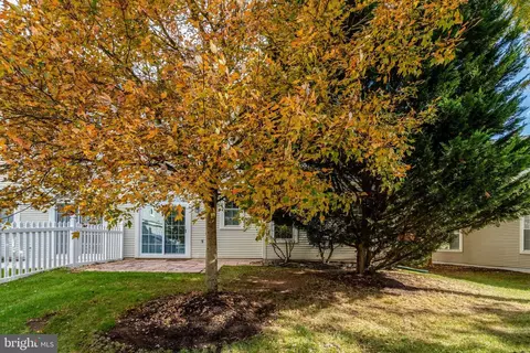 Exterior - 6524 Box Elder Loop, Gainesville, VA 20155 photo 8 of 9