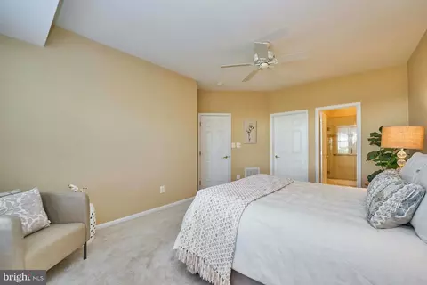 Bedroom - 13516 Norwick Pl, Gainesville, VA 20155 photo 3 of 5