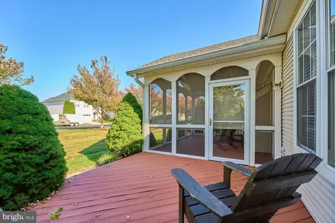 Exterior - 13516 Norwick Pl, Gainesville, VA 20155 photo 5 of 7