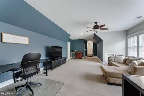 Other - 14428 Eagle Island Ct, Gainesville, VA 20155 photo 15 of 22