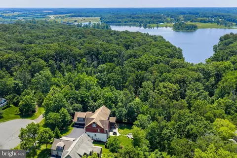 View/Area - 14428 Eagle Island Ct, Gainesville, VA 20155 photo 5 of 10