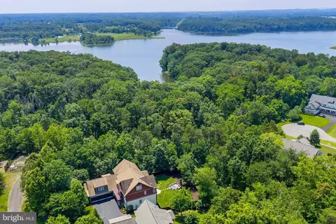 View/Area - 14428 Eagle Island Ct, Gainesville, VA 20155 photo 10 of 10
