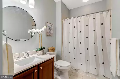 Bath - 13404 Fieldstone Way, Gainesville, VA 20155 photo 4 of 7