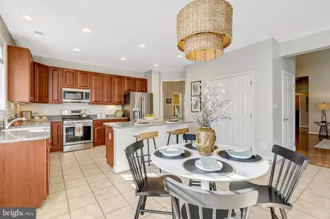 Kitchen - 13404 Fieldstone Way, Gainesville, VA 20155 photo 4 of 6