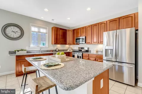 Kitchen - 13404 Fieldstone Way, Gainesville, VA 20155 photo 6 of 6