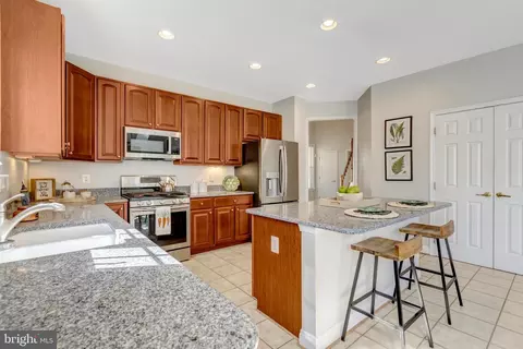 Kitchen - 13404 Fieldstone Way, Gainesville, VA 20155 photo 5 of 6