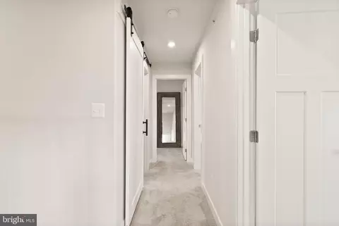 Entry Way - 7471 Flag Point Ct, Manassas, VA 20109 photo 12 of 13