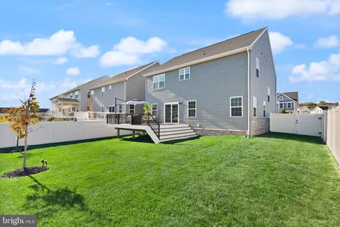 Exterior - 7471 Flag Point Ct, Manassas, VA 20109 photo 23 of 23