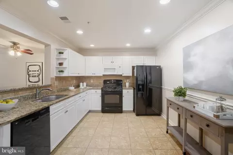Kitchen - 11256 Stagestone Way, Manassas, VA 20109 photo 1 of 4