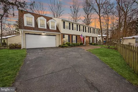 15806 Lazy Day Ln, Dumfries, VA 22025