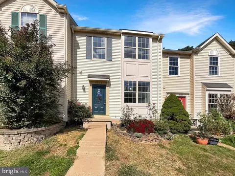 8524 Charnwood Ct, Manassas, VA 20111