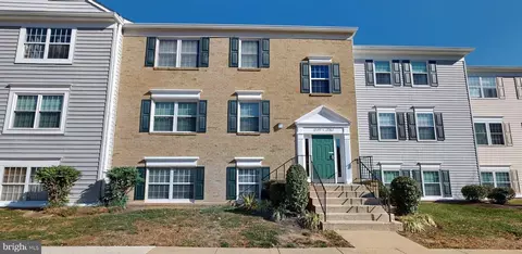 12199 Chaucer Ln #12199, Woodbridge, VA 22192