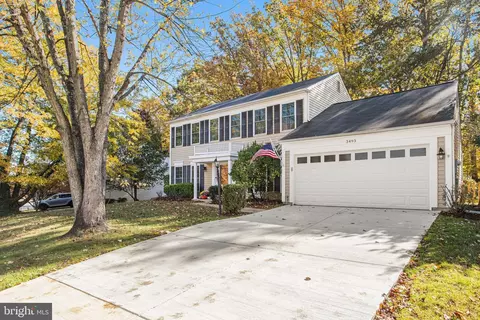 3493 Wainscott Pl, Woodbridge, VA 22192