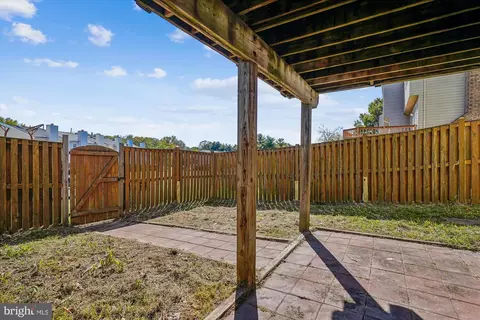 Exterior - 14740 Winding Loop, Woodbridge, VA 22191 photo 3 of 12