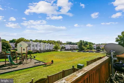 View/Area - 14740 Winding Loop, Woodbridge, VA 22191 photo 1 of 2