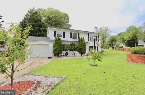 14502 Darbydale Ave, Woodbridge, VA 22193