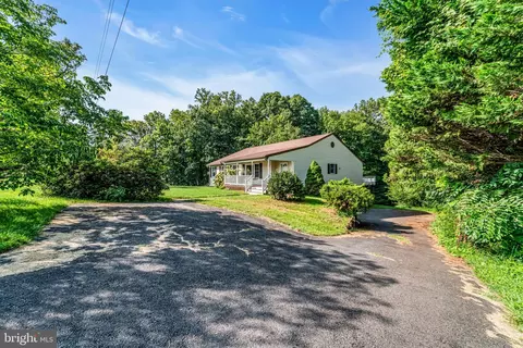 Other - 10696 Moore Dr, Manassas, VA 20111 photo 2 of 10