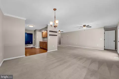 Living - 10696 Moore Dr, Manassas, VA 20111 photo 6 of 11