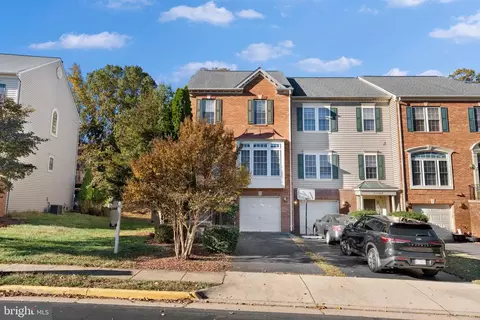 14405 Fowlers Mill Dr, Gainesville, VA 20155