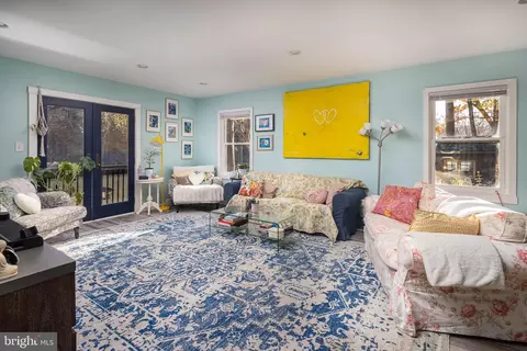 Living - 11999 Manning Rd, Manassas, VA 20112 photo 1 of 1