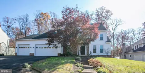 2747 Omisol Rd, Woodbridge, VA 22192