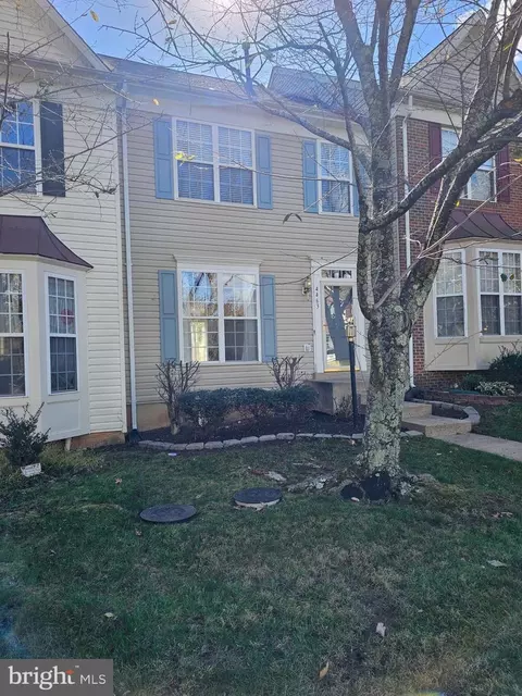 4463 Torrence Pl, Woodbridge, VA 22193