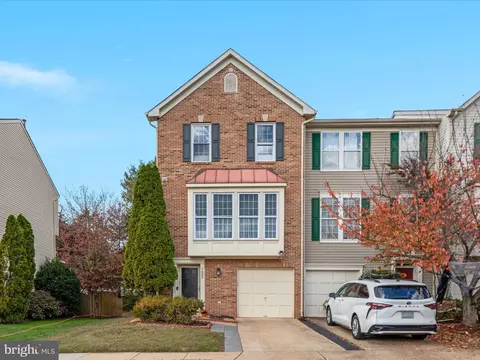 7002 Manahoac Pl, Gainesville, VA 20155