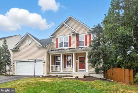 7821 Zeeland Pl, Gainesville, VA 20155