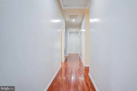 Entry Way - 8513 Thomas Dr, Manassas, VA 20110 photo 4 of 7